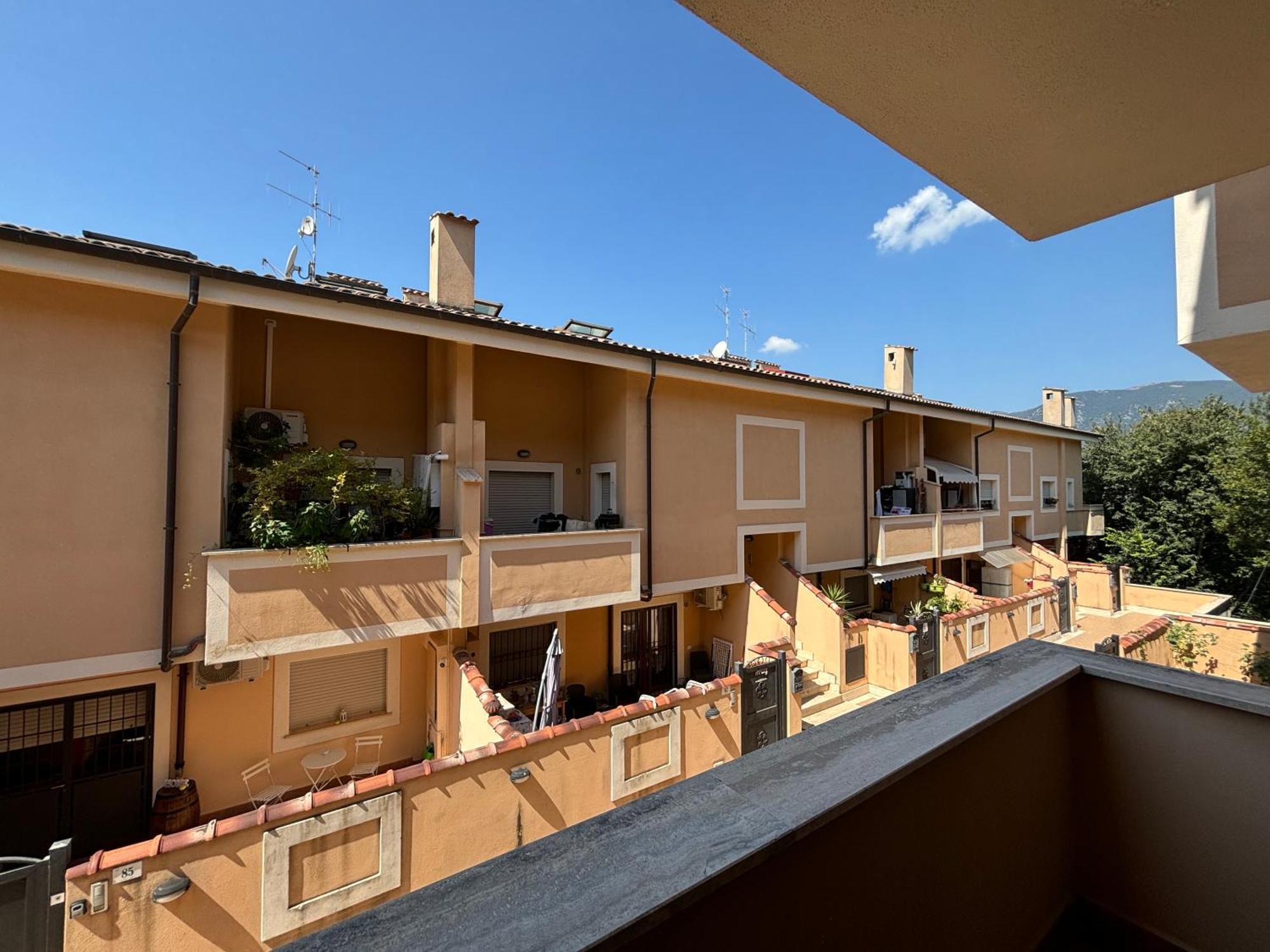 Appartamento Il Girasole A Terni, Umbria Exterior foto